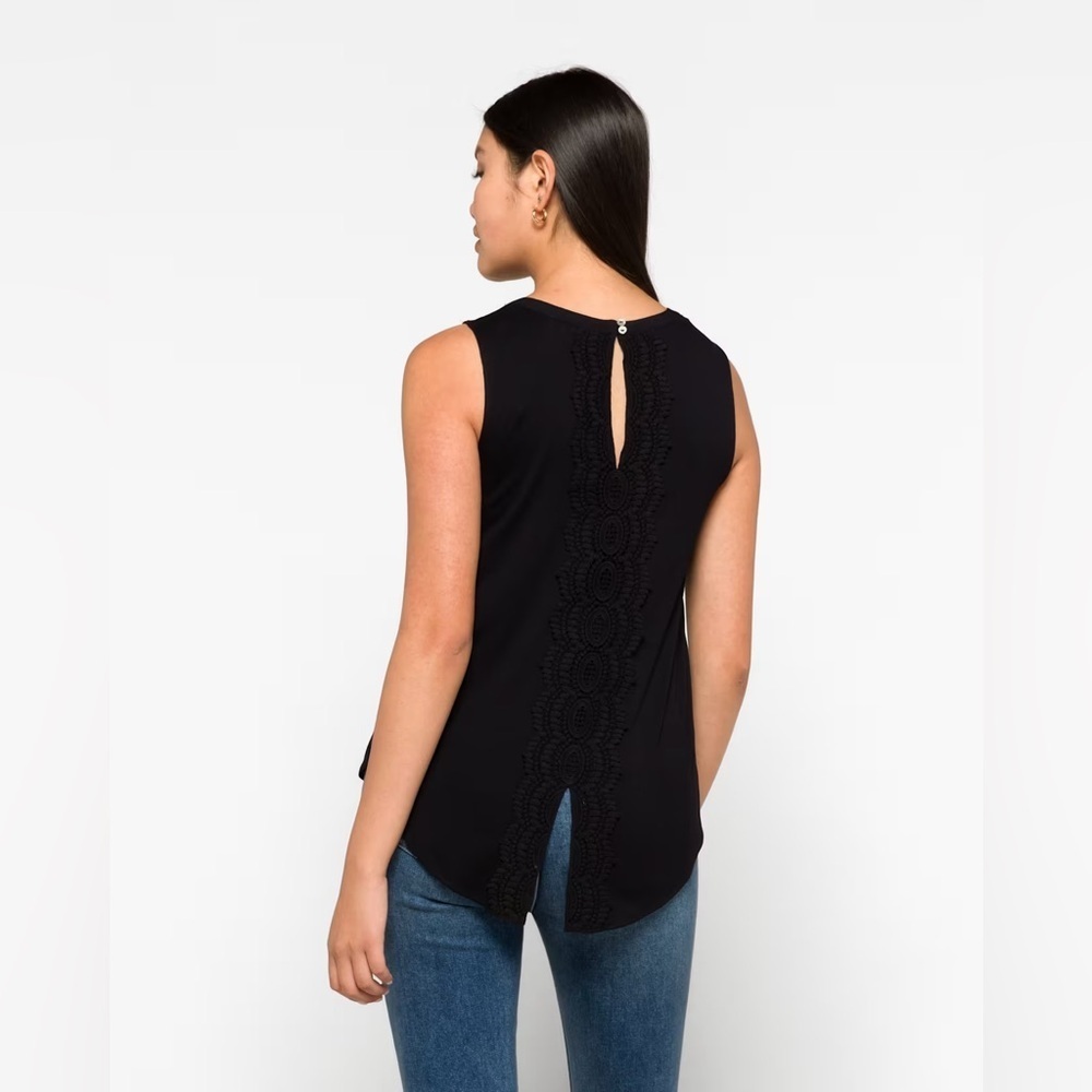 Daniel Rainn - Quin Keyhole Crochet Blouse NWT - Picture 5 of 6